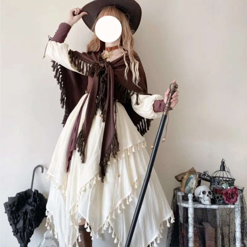 Homeless woman irregular daily cape dress set