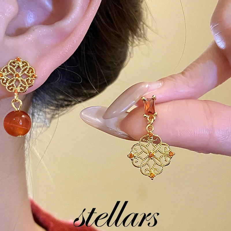 

Silver Needle Zircon Hollow Flower Earrings Neo-Chinese Retro Temperament Versatile Luxury High-End Studs Ear Jewelry