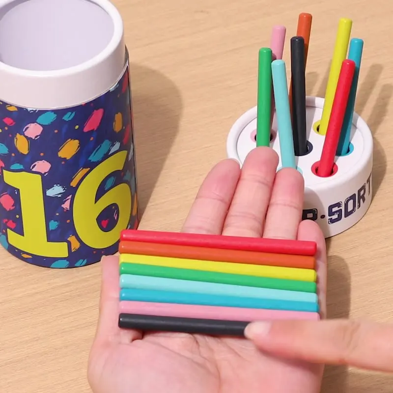 Copo de classificação de cores, varas de madeira de 8 cores, brinquedo educacional precoce do jardim de infância da cognição da cor, balde de papel de classificação de cores