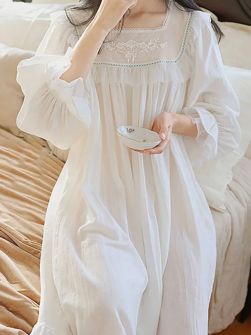 Women Pure Cotton Ruffles Vintage Night Gowns Robe Long Dress Victorian Romantic Princess Sleepwear Vintage Nightdress Homewear