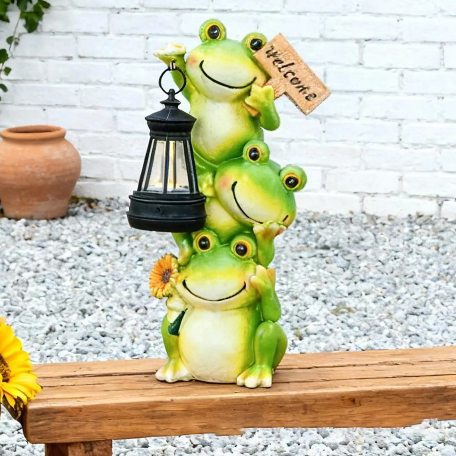 Solar Garden Light Frog Statue Decorative Frog Path Lamps with Lantern Solar Lantern Lights Outdoor Garden for Patio Lawn