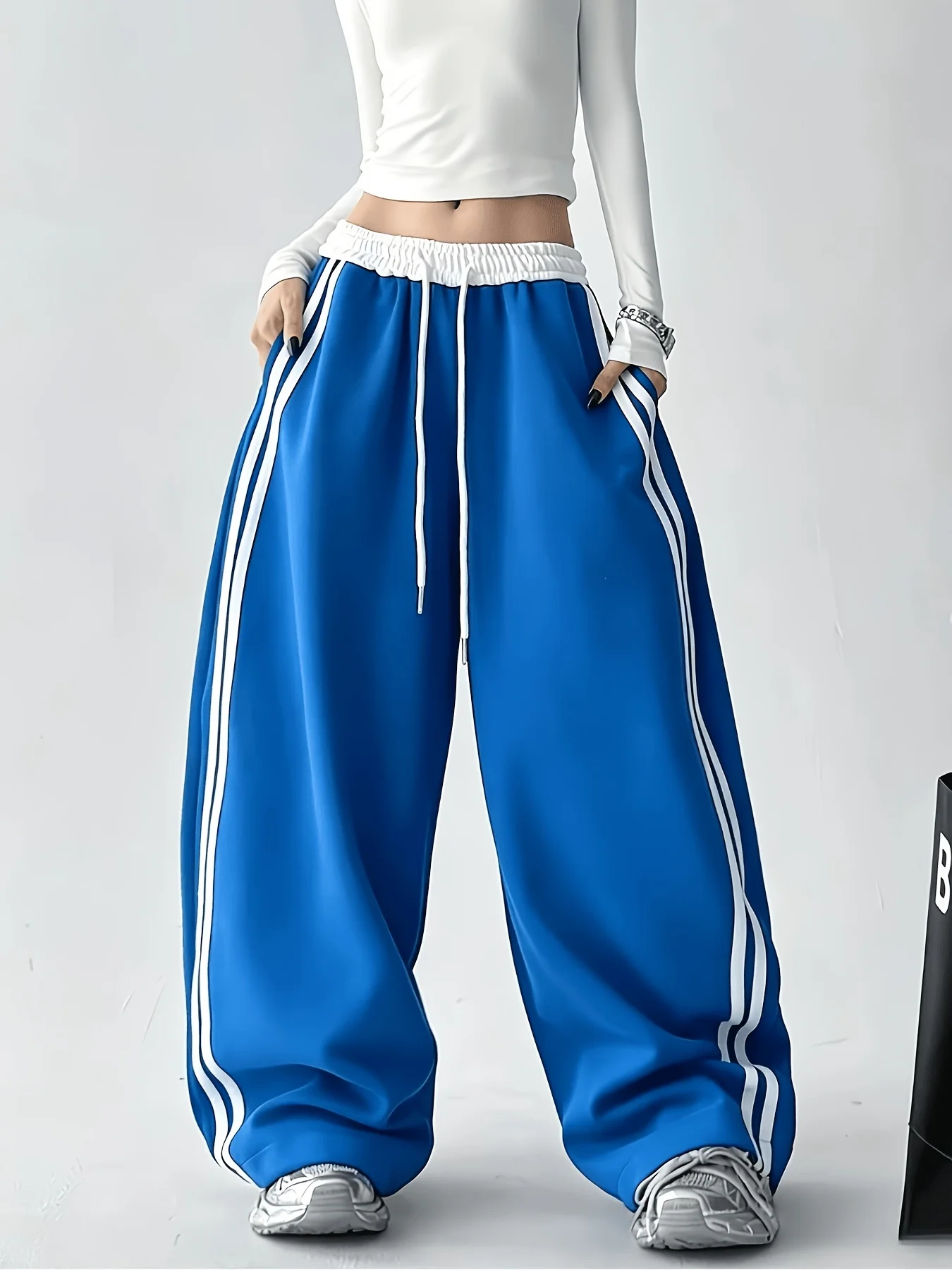 New Arrivals Y2K Streetwear Navy Striped Straight Leg Trousers Unisex Elastic Waist Loose Pants for Club Night Daily Outfit