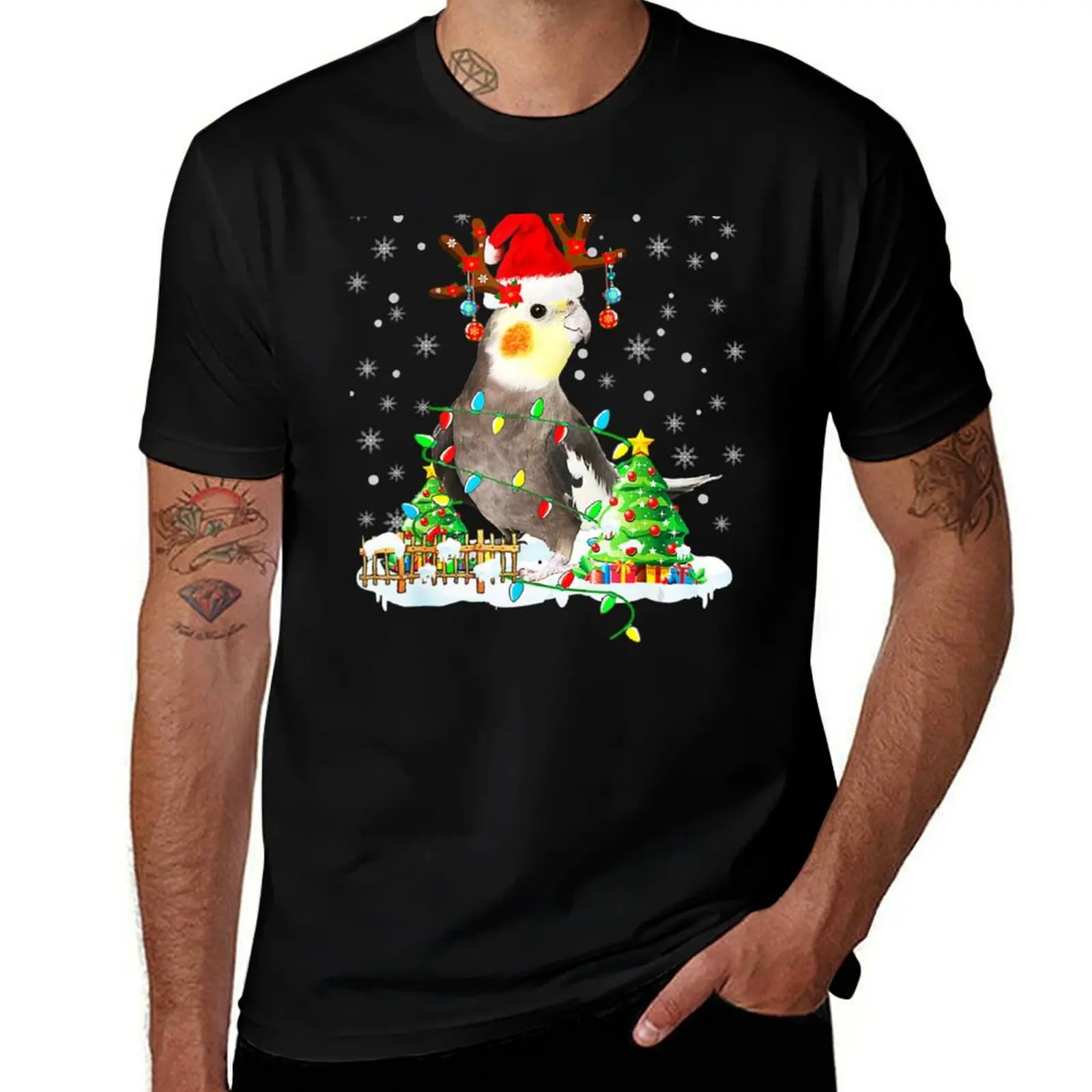 

Christmas Cockatiel Lover Santa Cockatiel Christmas Lights T-Shirt men t shirt cotton 100% t shirts for man graphic tees T-Shirt