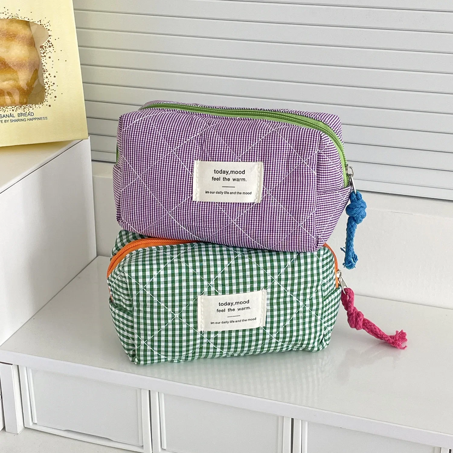 Classic Plaid Portable Makeup Bag High Aesthetic Simple Travel Versatile Color Block Diamond Pattern Storage Bag for Cosmetics