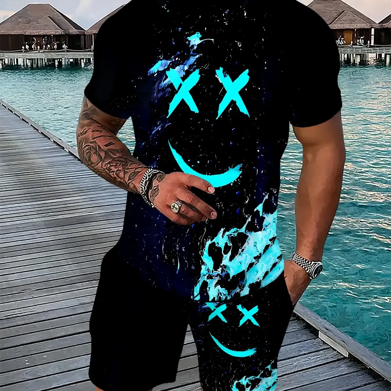 

2025 New Summer hot-selling men's smiley face printed T-shirt shorts set breathable comfortable quick-drying casual men's suit