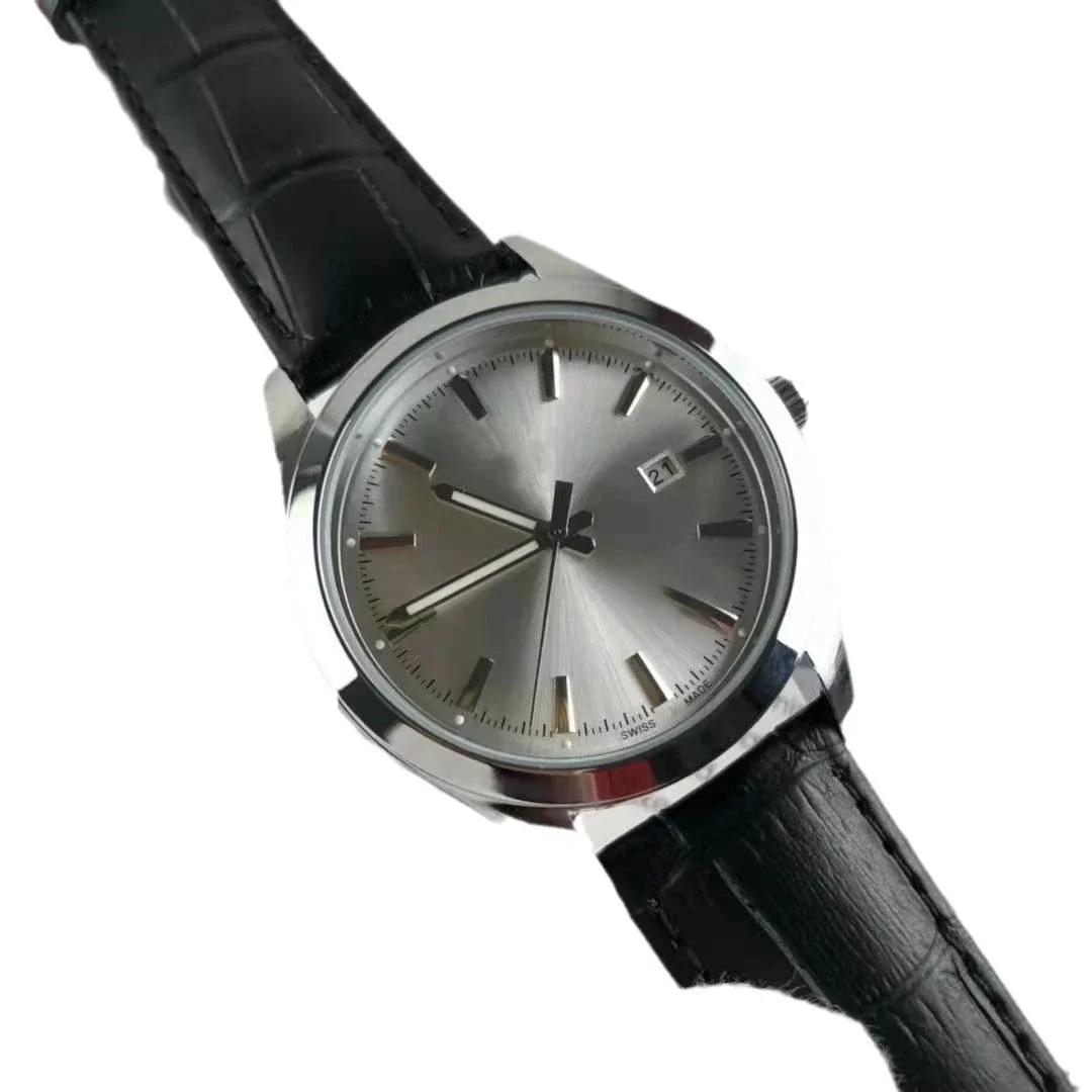 New casual simple hundred with fashion watches foreign trade iron band quartz wristwatch students small watch quartz watch