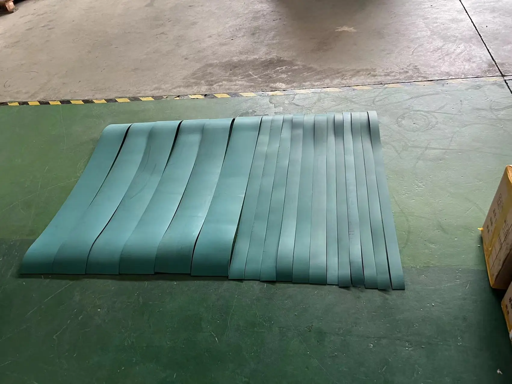 0.8mm 1.0mm 1.2mm 1.5mm 1.6mm 2.0mm 2.5mm 3.0mm 3.2mm Blue Green Color PTFE CNC Machine Sheet