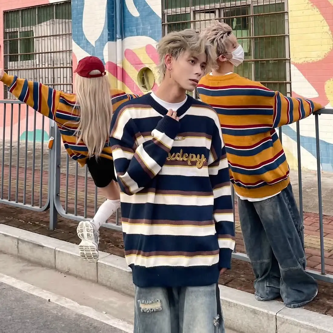 

Striped Pullover Sweater Men Women Couple Knitted Jumper Loose Crewneck Casual Dopamine Fall Winter Fashion Unisex Clothing