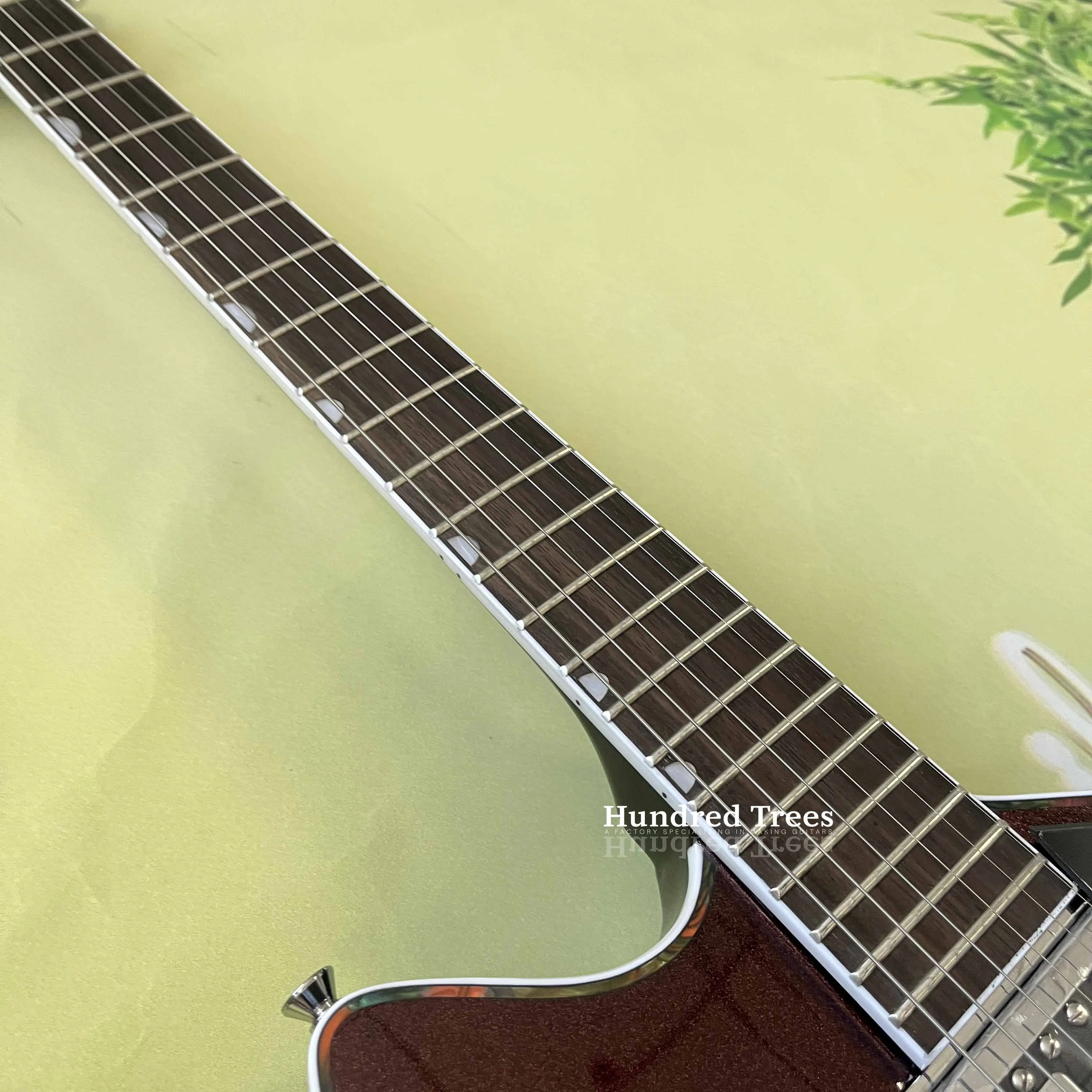 جيتار كهربائي فريد من نوعه على شكل بطريق معدني أحمر من الكروم 6 أوتار هدية عيد الميلاد شحن مجاني