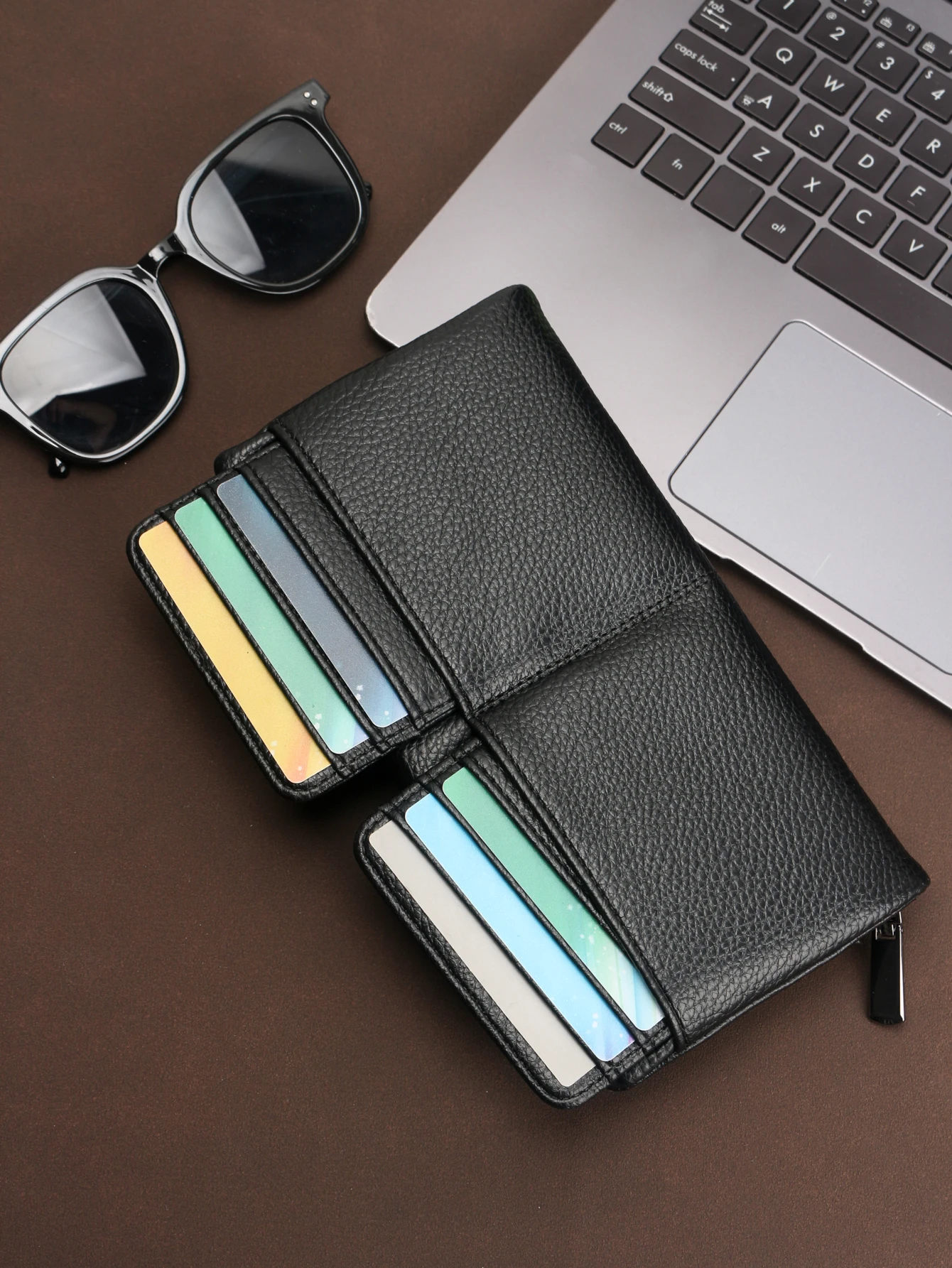 

Men's Long Wallet Clutch - Ultra-Fine Business Handbag with Multi-Function Design, Multiple Card Slots, and Dual Pocket