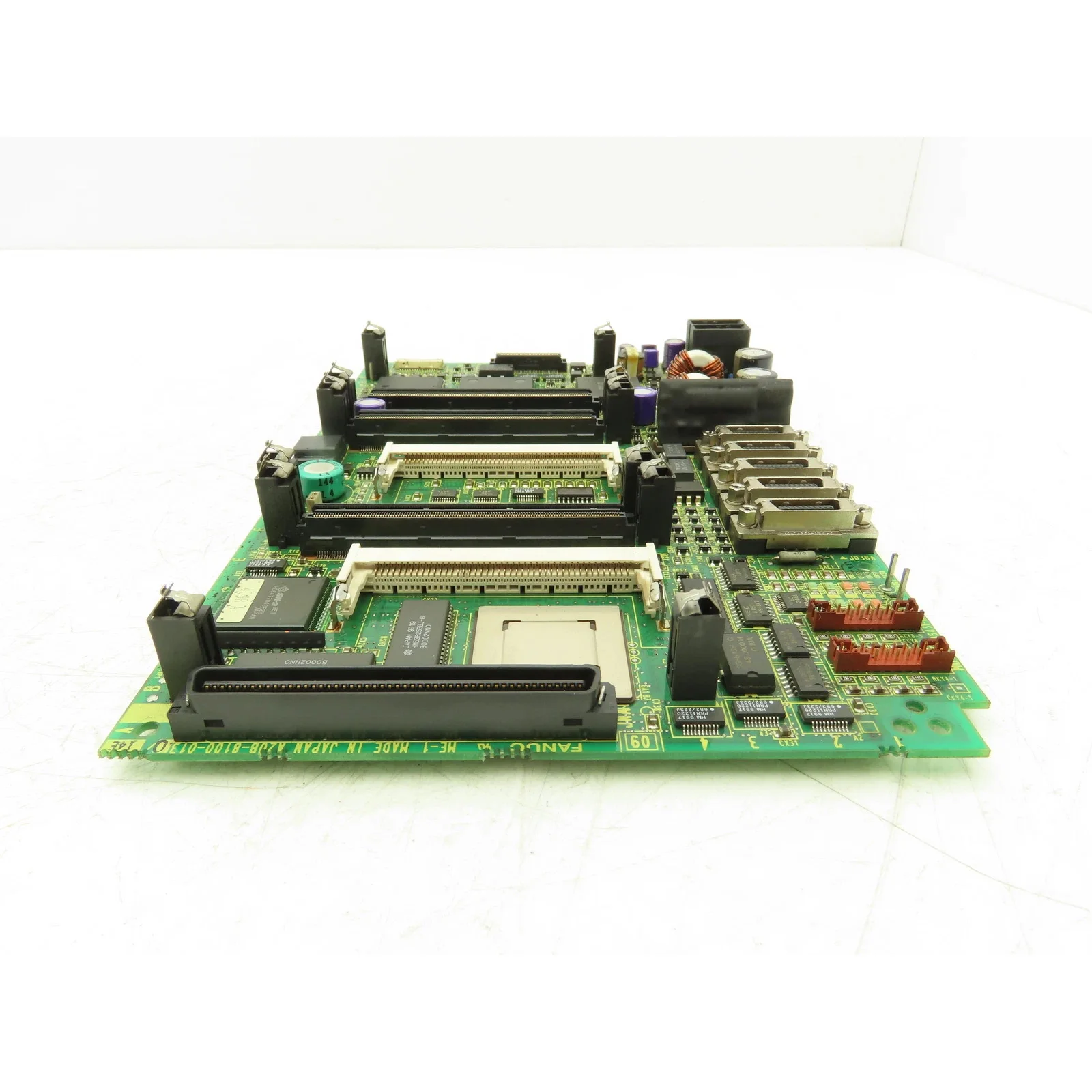 Nueva unidad A20B-8100-0130 A20B-8100-0135 placa de circuito inversor Servo Control placa base Motor de plástico de acero