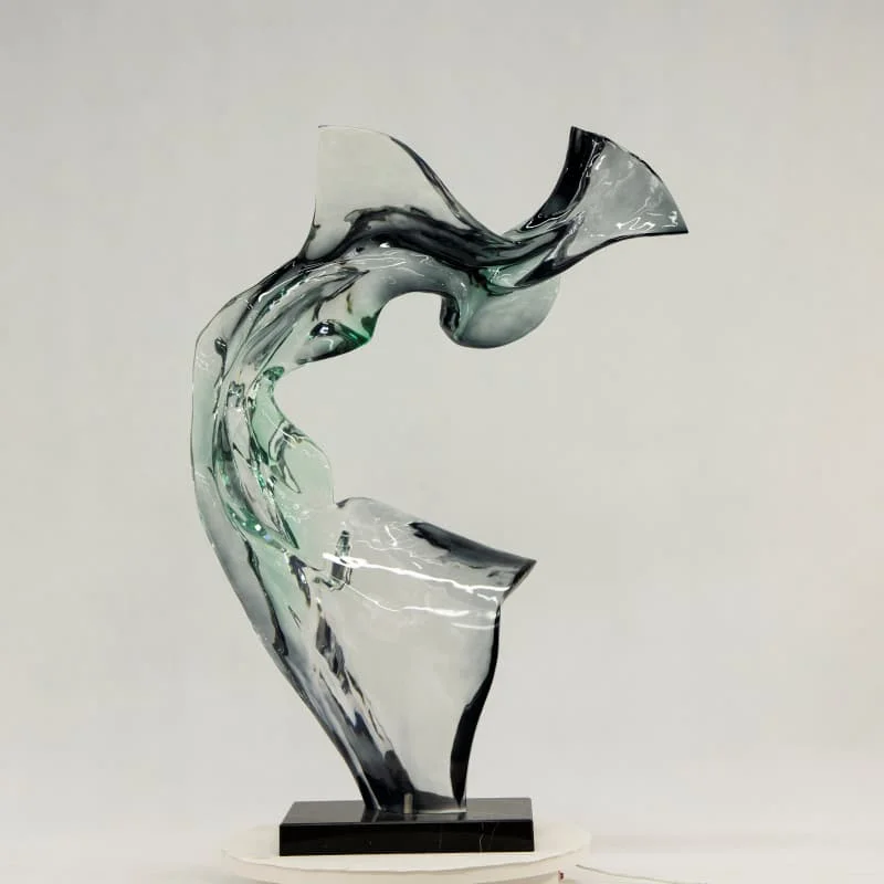 Customizable Handmade Decoration Sculpture Resin Crafts Sculpture Light Blue Transparent Resin Decoration