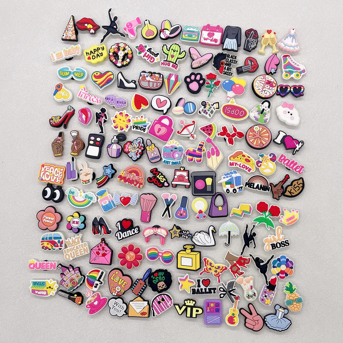 Random 20/30PCS Colorful Cartoon Design PVC Shoe Charms DIY Accessories Funny Clogs Shoe Decoration Buckles Removable Shoe Clip