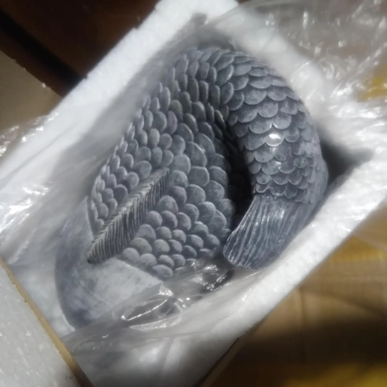 Gutter Spout Realistic Fish Sculpture Gutter Diverter Resin Extension Block Watering Solution For Yard Patio Residential Lawn