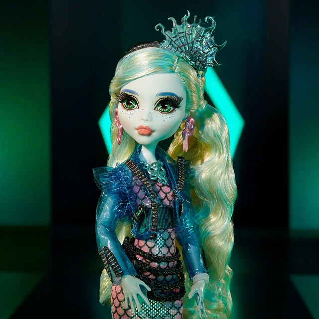 Monster High shops Haunt Couture Frankie Stein