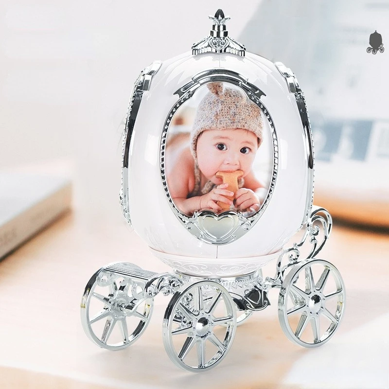 Photo Frame Fashion European Rotating Musical Piano Royal Pumpkin Carriage Decorative Table