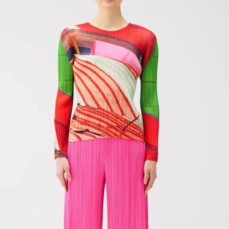 

Женская футболка с длинными рукавами и плиссировкой, с художественным абстрактным принтом, цветными блоками и круглым вырезом, облегающая, для повседневной носки и отпуска