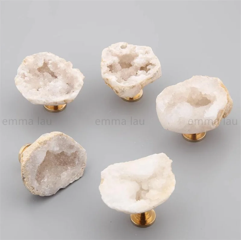 White Crystal Stone Furniture Handle Door Knobs Natural Irregular Rough Brass Handles for Cabinet Kitchen Cupboard Drawer Pulls