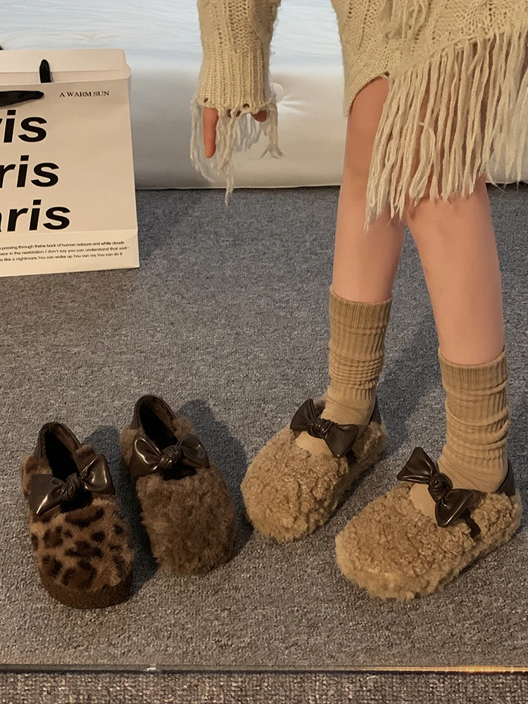 Schuhe Frau 2024, Modis-Loafer, Pelz, Schleife, Knoten, lässige Damen-Turnschuhe, runde Zehen, Wohnungen, Allgleiches, neues süßes Schmetterlingskleid, Winter, PVC