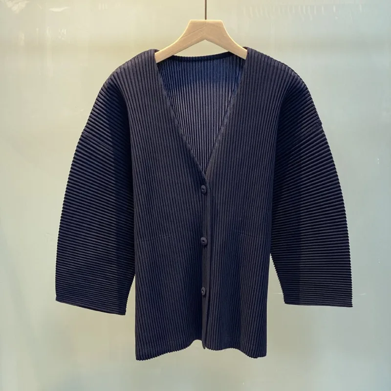 Thumbnail 2 - #10 Latest Womens Plus Size Outerwear Offers