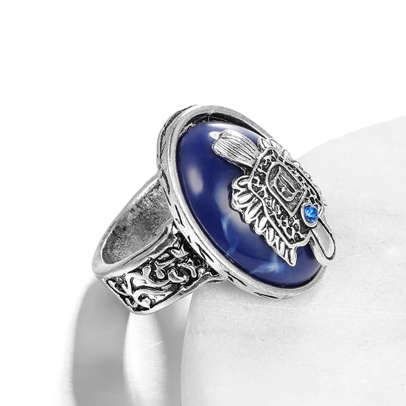 The Vampire Diary Rings Caroline Damon Salvatore Stefan Cosplay Ring Props Cute Family Crest Badge Rings Gifts for Friends