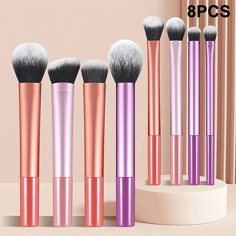 Juego de 8 brochas de maquillaje de viaje, brochas portátiles suaves de fibra sintética para sombra de ojos, colorete y polvos, kit de belleza esencial para llevar a cualquier lugar