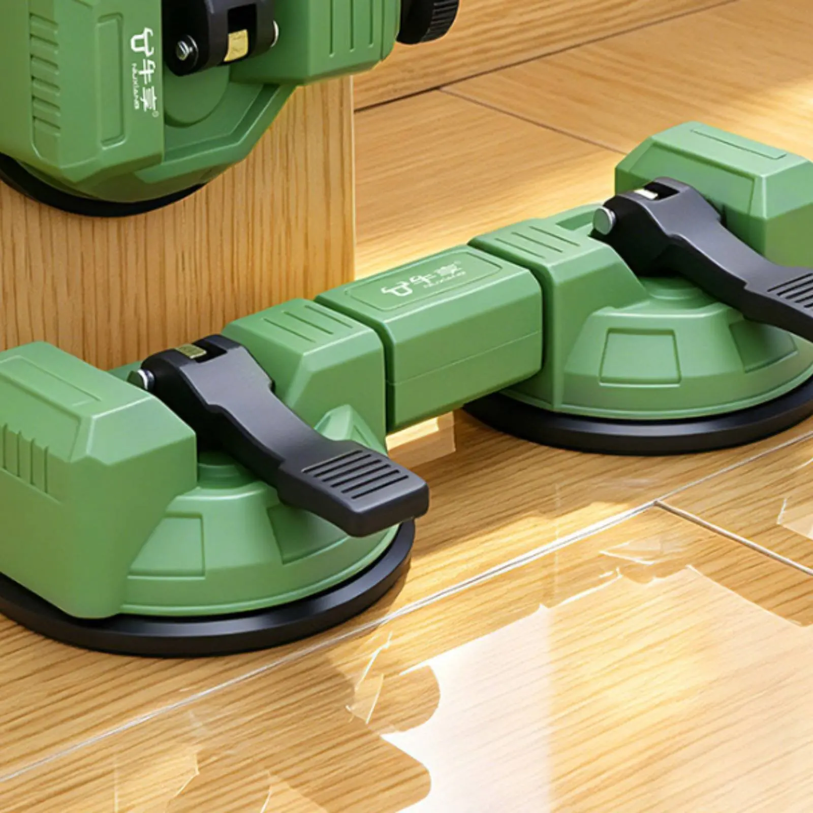 

360 Degree Suction Lifter Easy to Remove Rotating Suction Cup Lifter