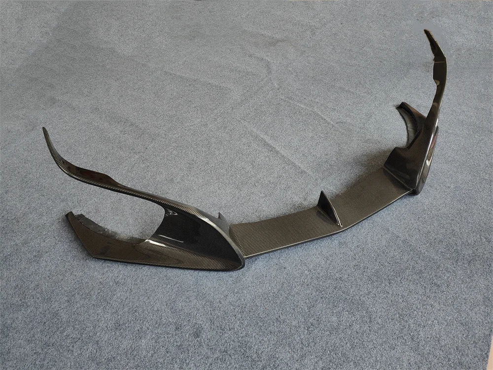 Used for upgrading high-quality carbon fiber TC style front bumper lip body kit for BMW i8