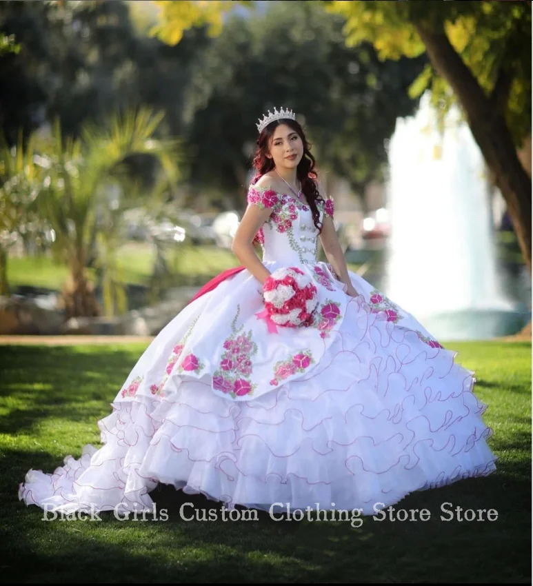 

Нежное платье Quinceanera без бретелек с 3D цветочным принтом, белое кружево, вышитая аппликация, Мексиканский корсет в форме сердца, платье de festa на заказ