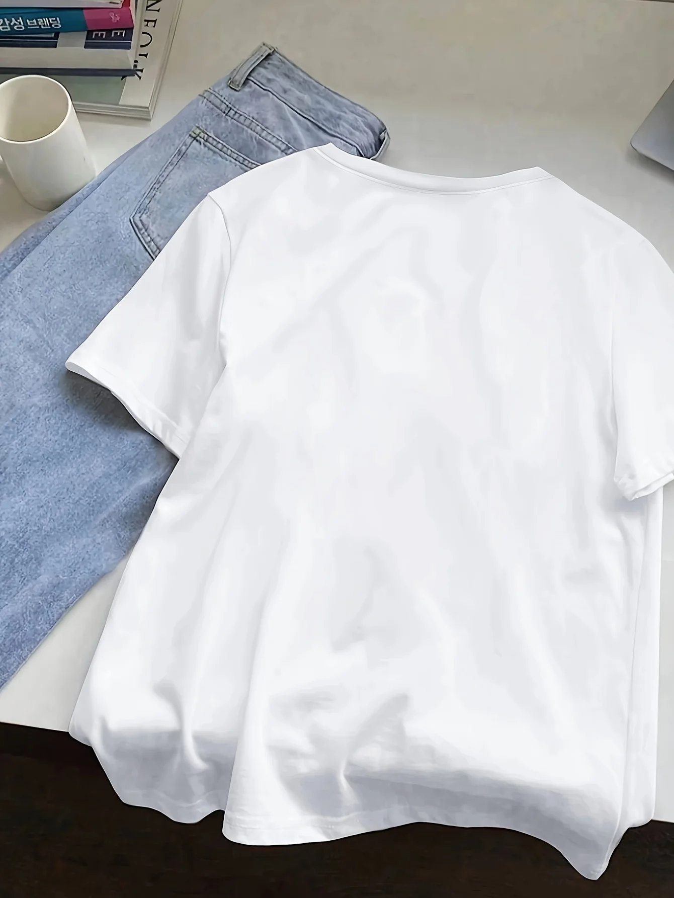 Raccoon Print Drop Shoulder T-shirt, Short Sleeve Crew Neck Casual Top For Spring & Summer, Women's Clothing