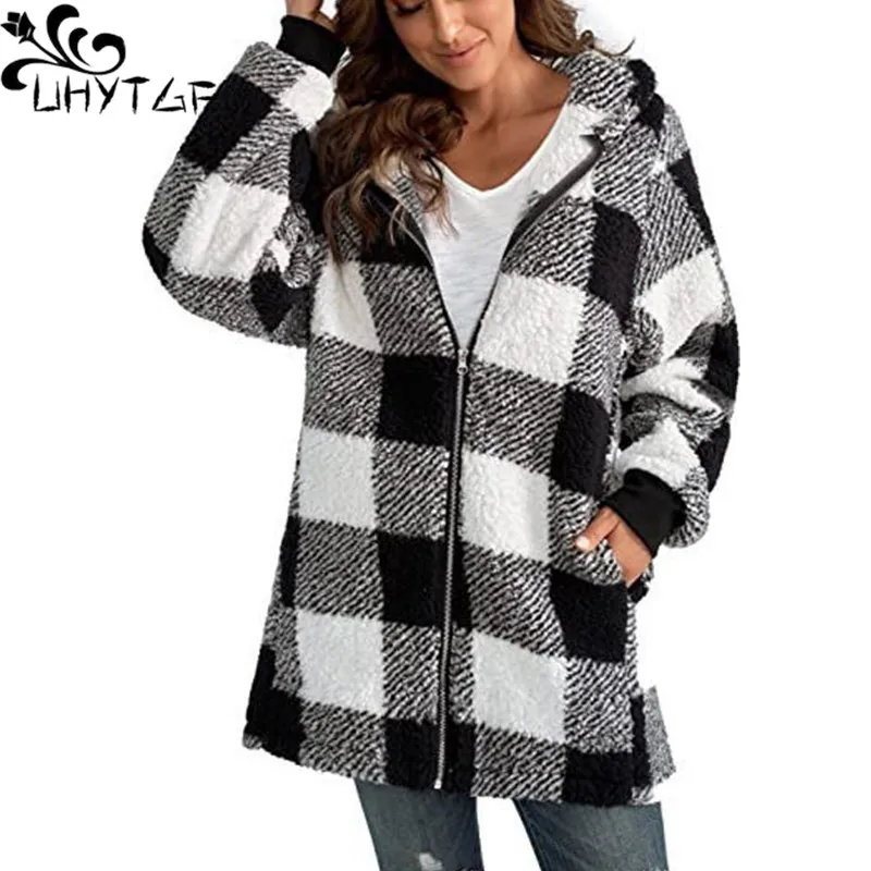 

UHYTGF Jacket Woman Hooded Plaid Plush Autumn Winter Faux Fur Coat Female Korean Fashion Zipper Large Size Outerwear Ladies 2308