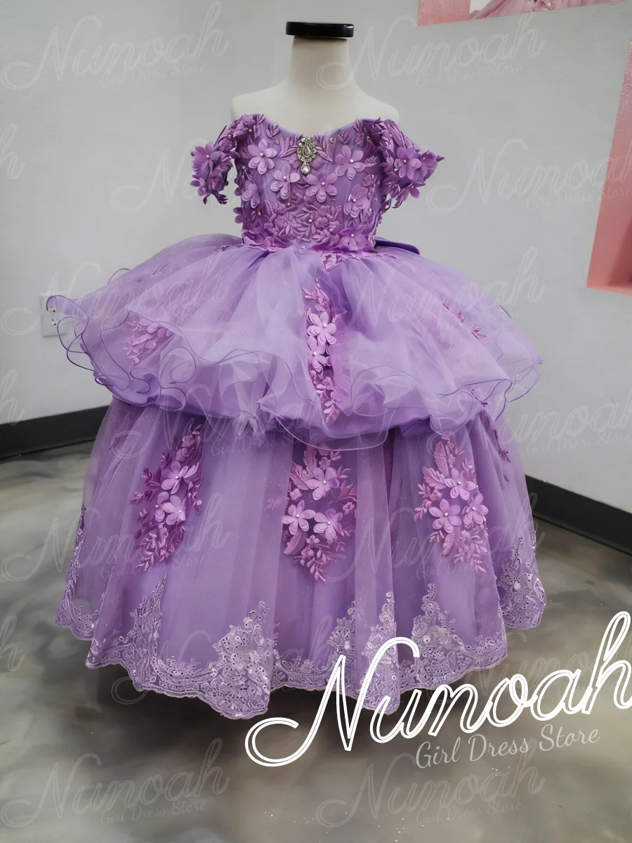 Lila Prinzessinnen-Blumenmädchenkleid für Hochzeit, Spitzenapplikationen, Mädchen-Geburtstagsfeier mit Schleppe, Erstkommunionkleider, individuell gestaltet