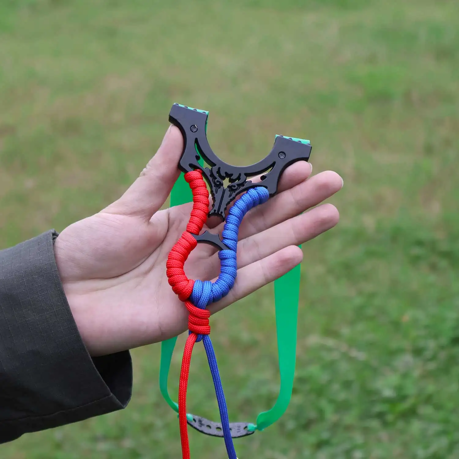 

Fiber Optic Sighting Catapult Fast Pressure Metal Slingshot Outdoor Shooting Training Package Powerful Hunting Slingshot ﻿