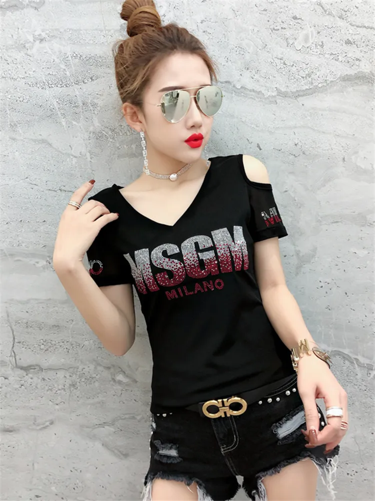 Camiseta Or Sve para mujer Verano 2024 Nueva camiseta de red con adorno de diamantes Oulder Baring Efecto adelgazante Street St...