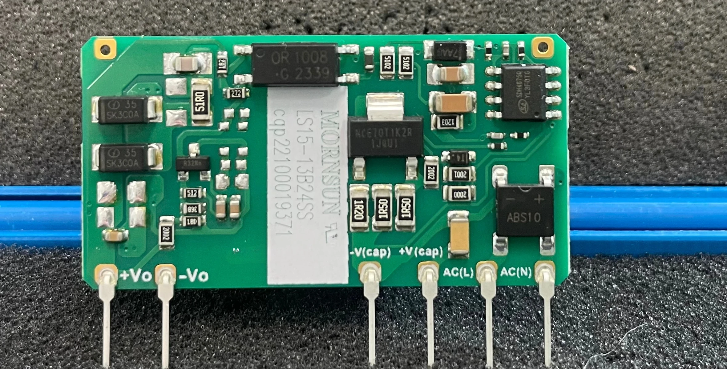 

LS15-13B05SS 13B09SS/13B12SS/13B15SS/13B24SS Modules
