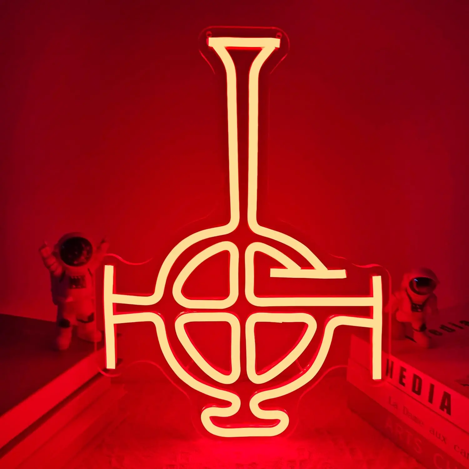 

Аниме Распятие Неоновая вывеска USB с регулируемой яркостью Призрак Готический светодиодный неоновый свет для мужчин Пещера Музыка Любитель Общежитие Колледж Вечеринка Домашний декор Подарок