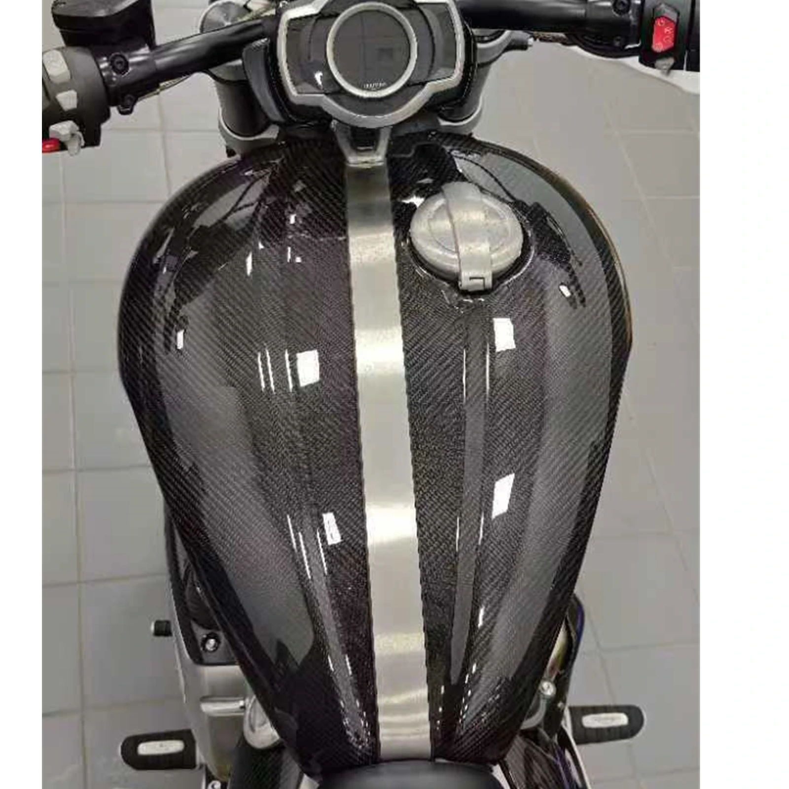 Motorcycle Carbon Fiber Fuel Tank Cover Trim Protector For Triumph Rocket 3 GT 2020-2022