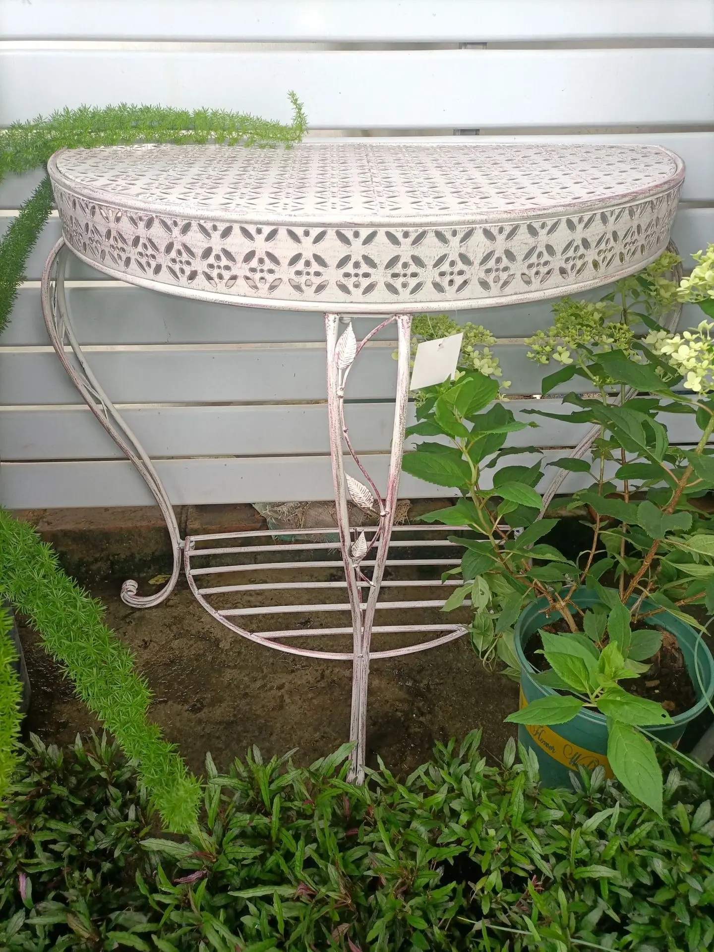 estante-de-entrada-con-estante-de-flores-para-patio-y-balcon-de-hierro