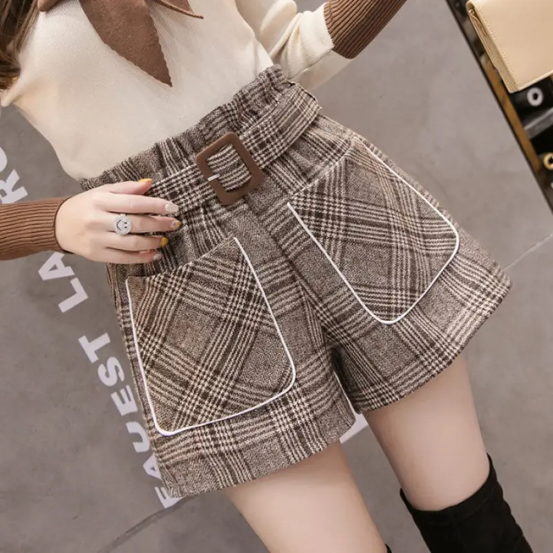 

Plaid Woolen Shorts Women Autumn Winter 2024 High-waisted Wide-leg Pants Wearing Loose Woolen Boots Pants Tide Shorts for Women