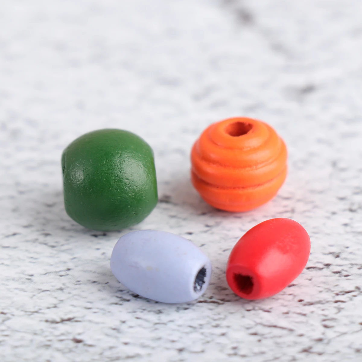 วัสดุประดับด้วยลูกปัดไม้เป็นมิตรกับสิ่งแวดล้อมลูกปัด Amblyopia การฝึกอบรมสีสารพันการพัฒนาทางปัญญา DIY