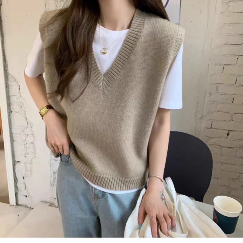 

Autumn Winter New% Wool Vest Women Sleeveless Knitted Vest Solid Color Layering Base Sweater