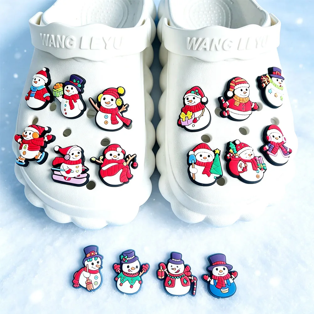 5/16PCS Cartoon Cute Christmas Snowman Shoe Charm PVC Clog Wristband Beach bag Decor Buckle Detachable DIY Waterproof Party Gift