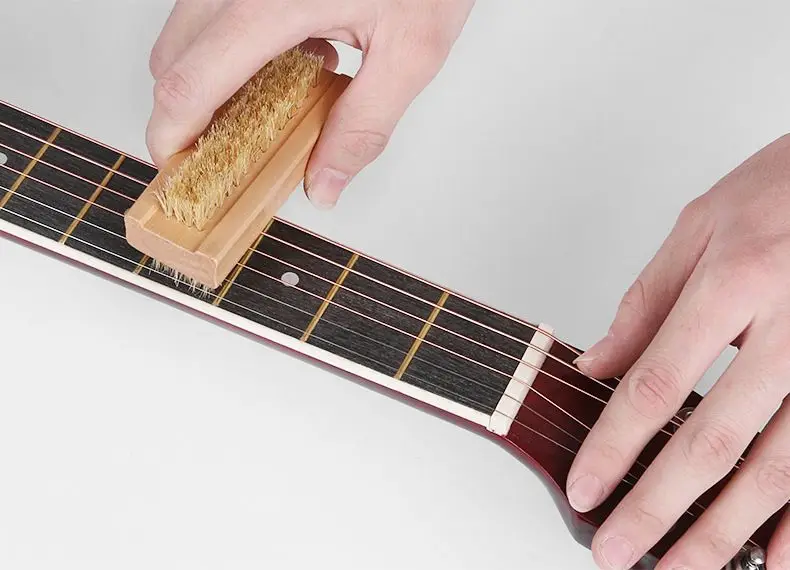 Guitar silk cleaning brush, electric wood folk guitar fingerboard cleaning and care brush, universal brush view 3