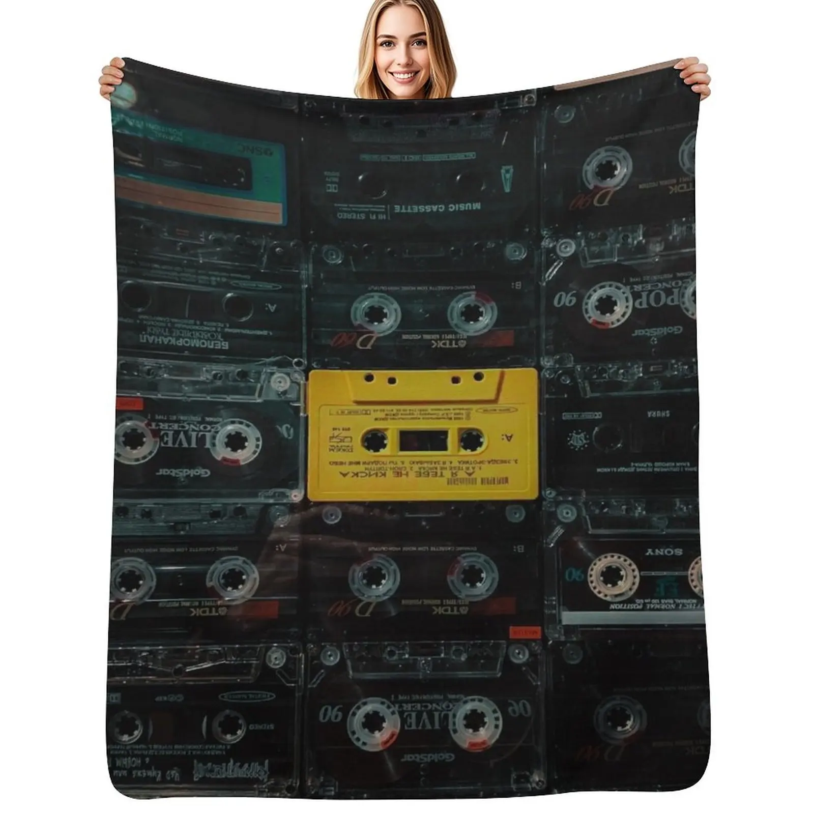 Vintage Cassette Tape Throw Blanket Flannel Giant Sofa Bed Fashionable Furrys Single warm for winter Blankets