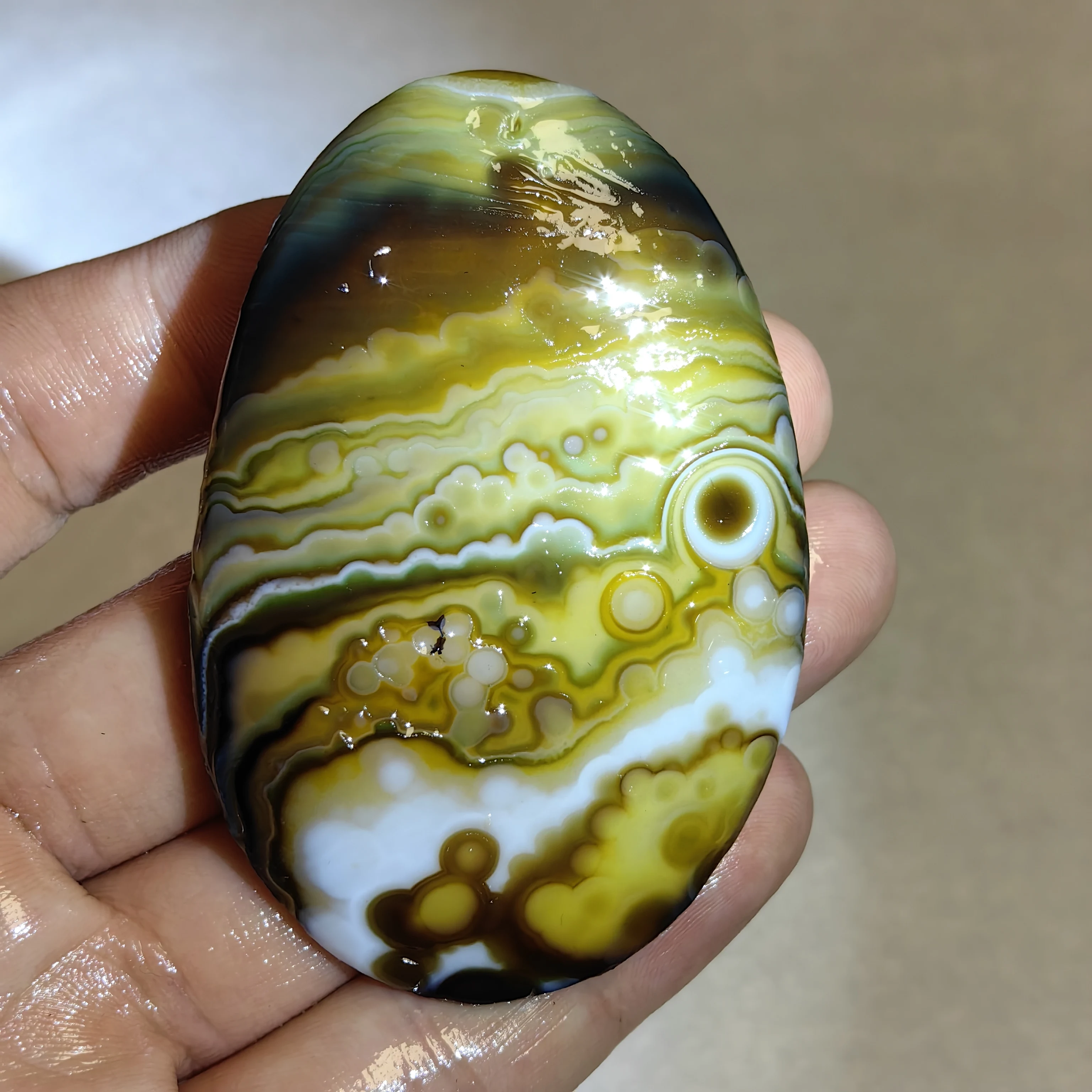 Pure Natural  Divine Eye Agate Treasure Bowl Rough Stone for Good Luck, Attract Wealth Reiki Meditation DIY Jewelry Decoration