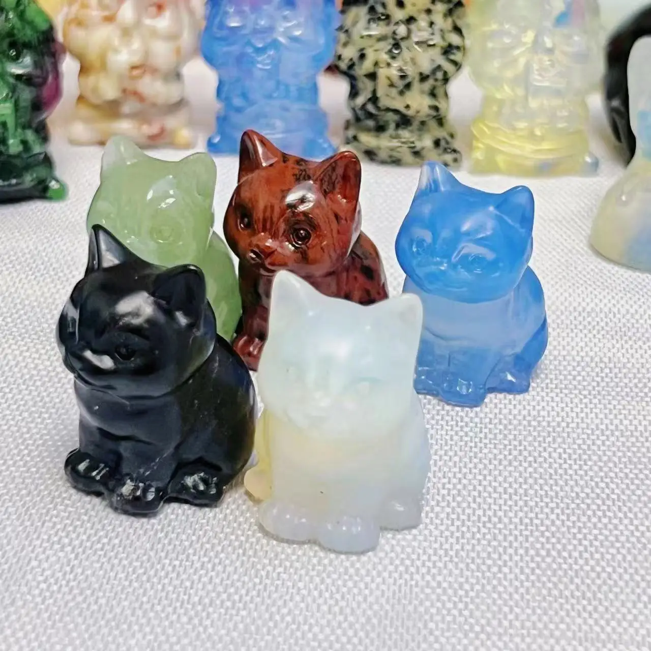 

Lucky Cat Natural Crystal Ornament Good Fortune Home Office Decorations Cute Wealth Kitten Wedding Party Guest Gifts Stones