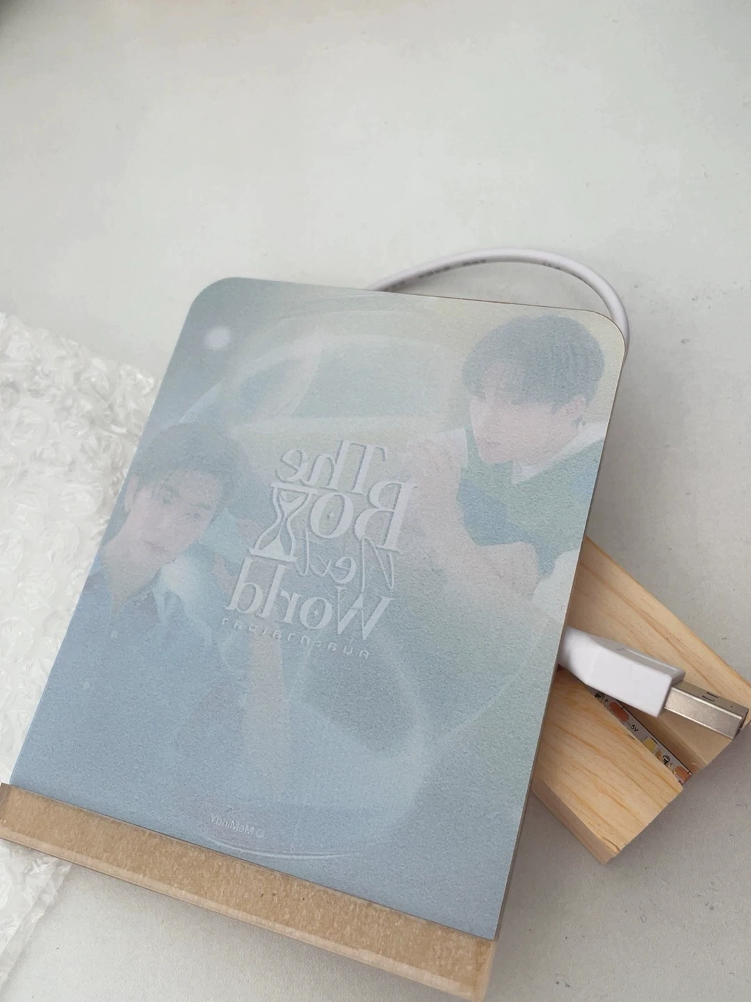 2025 الدراما التايلاندية الحب في الهواء Boss noeul Bossnoeul Boss Chaikamon The Boy Next World Night Light Box Set A