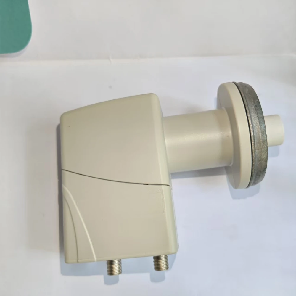 Universal Ku-Band Twin LNB Dual Polarity Dual Output Prime Focus LNBF for C Band Satellite Dish Antenna