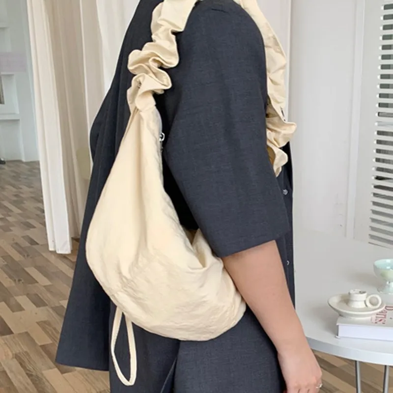 Nylon Drawstring Cloud Shoulder Bags Women Solid Casual Simple Designer Commuting Handbags Shirred Vintage Underarm Bag Female