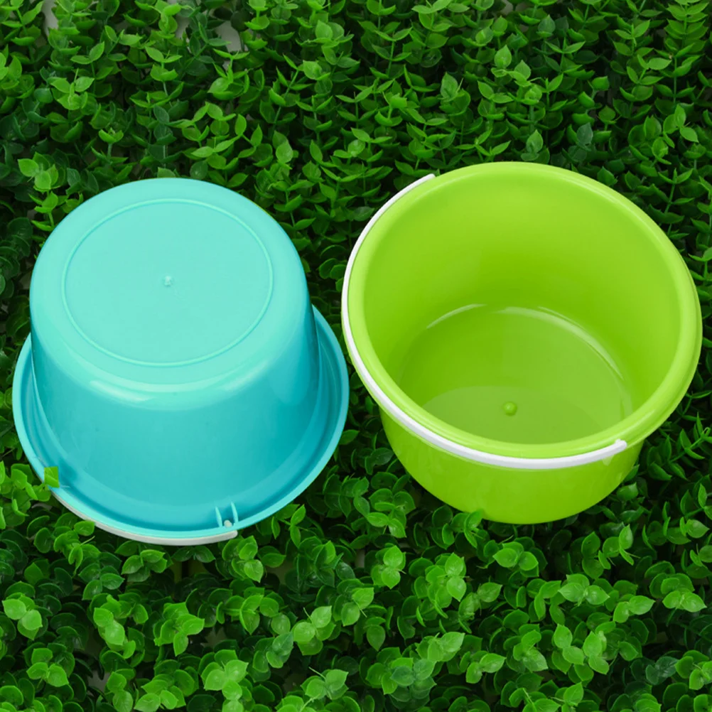 4 Pcs Beach Bucket Digging Buckets Sand Playing The Summer or Travel Fishing Toy